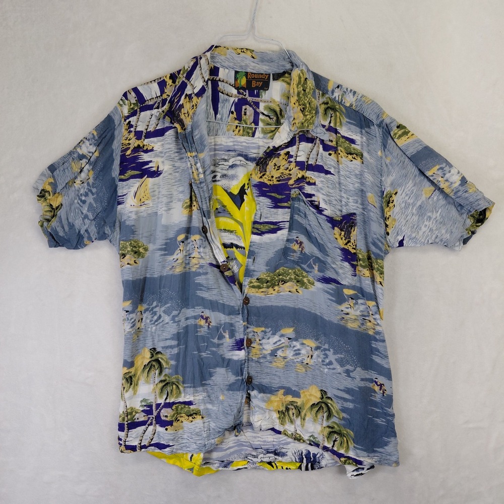 Roundy Bay Mens Large Tropical Island Print Rayon Short Sleeve Button Up Shirt